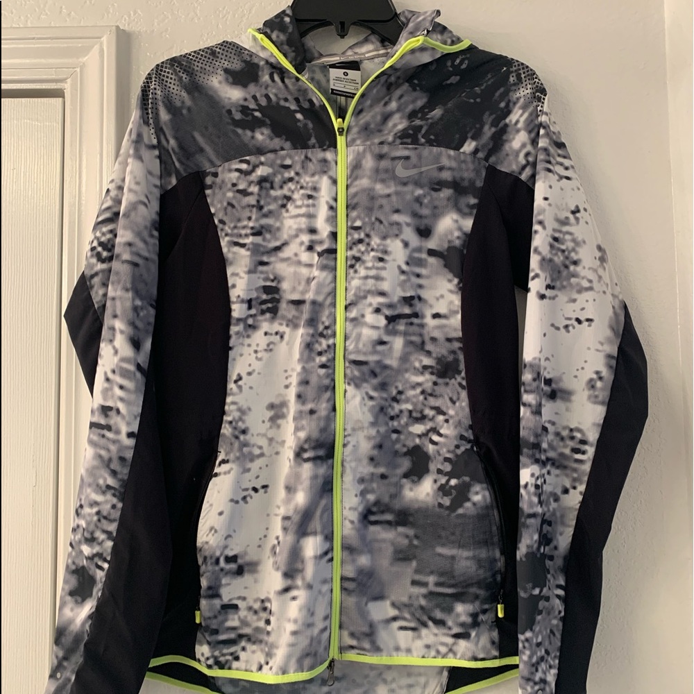 COPY - COPY - Nike Windbreaker